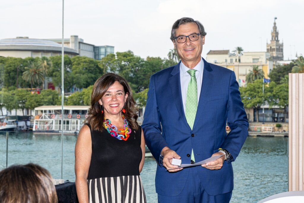 Jose Ignacio Barbasán Camacho con Helena Ruiz